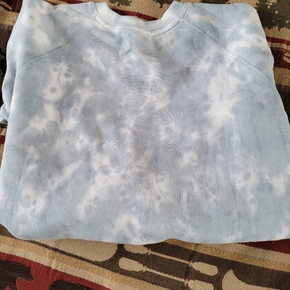 Richer Poorer sweat shirt. - Picture 3 of 10